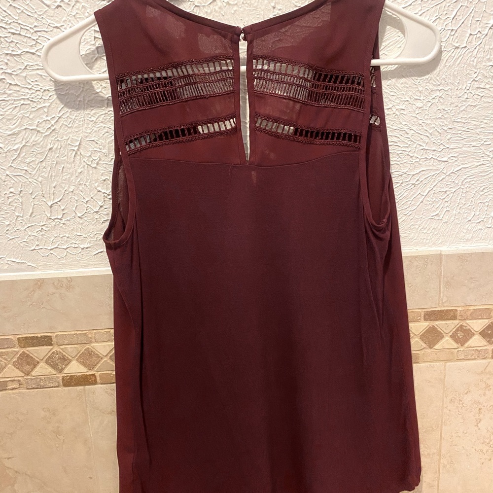 Express Top - Picture 3 of 5